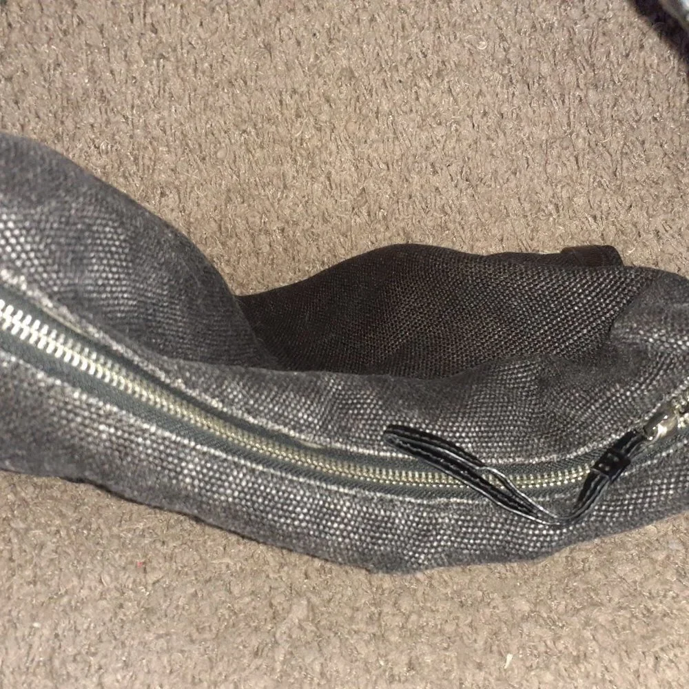 CLUB MONACO-Black Burlap & Patent Leather-Hobo